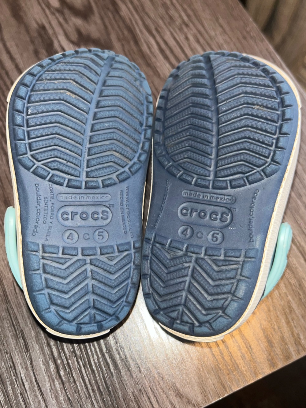 Crocs Kids C4-C5 Navy/Aqua Classic Clogs Toddler Slip On Comfort Shoes